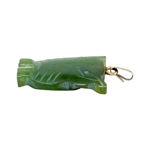 Vintage 12KGF Carved Nephrite Jade Owl Pendant - Picture 3 of 7